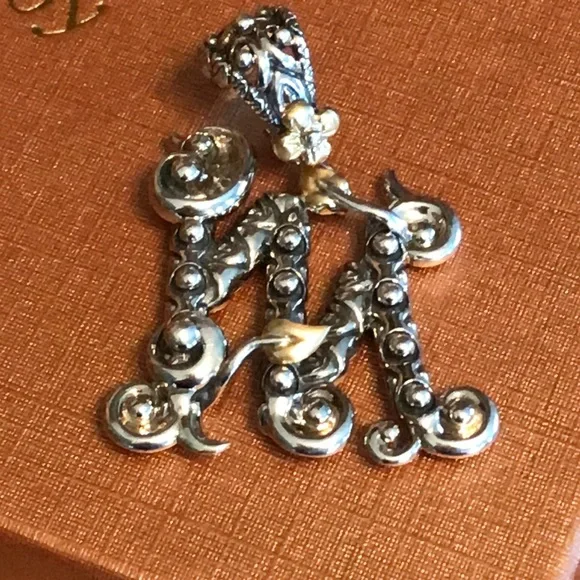 Barbara Bixby Silver Initial Pendant M - Picture 6 of 9
